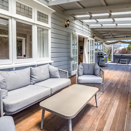 Brooklands Cottage Martinborough Exterior photo